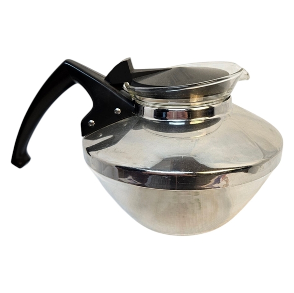 Vintage Pyrex Teapot Carafe Teamakers  Inc.​​​​ - Picture 2 of 3